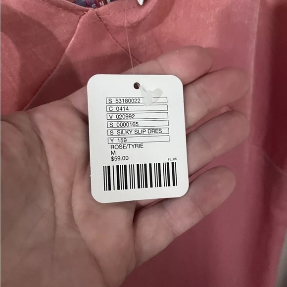 Urban Renewal silky dress rose size medium midi - Picture 7 of 7